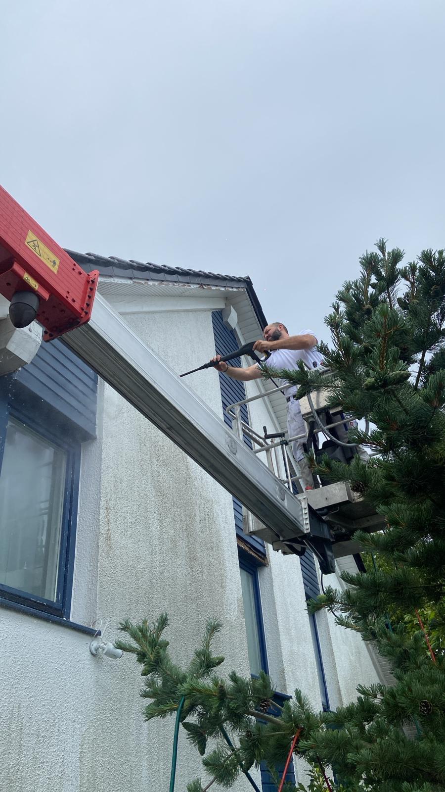 WhatsApp Image 2025-11-16 at 19.13.31